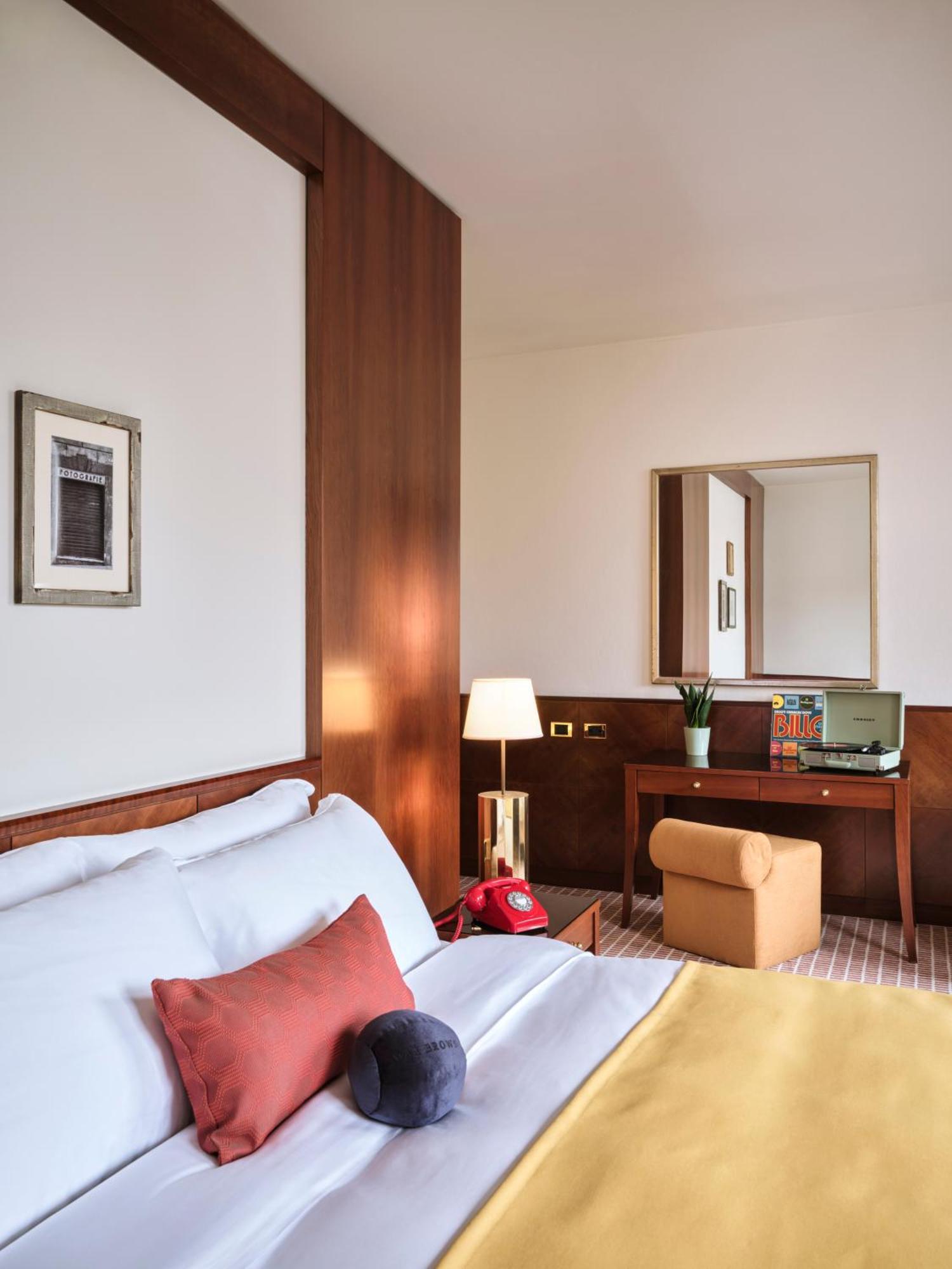 Max Brown Hotel Missori, Part Of Sircle Collection Mailand Exterior foto